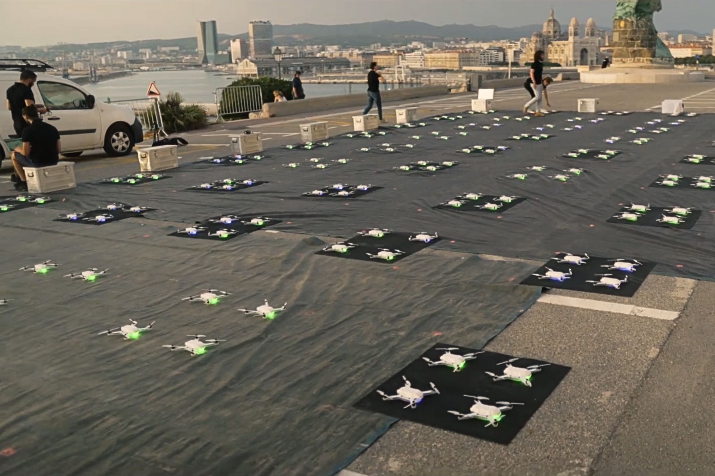 spectacle drone marseille